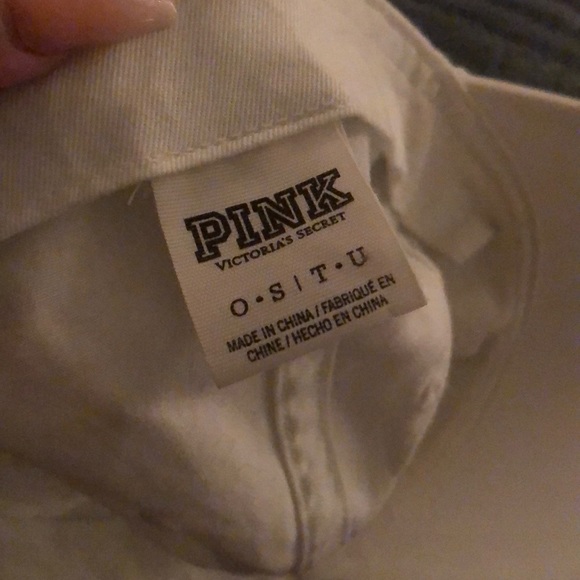 Pink hat - Picture 4 of 5